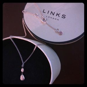 Links of London necklace pendant